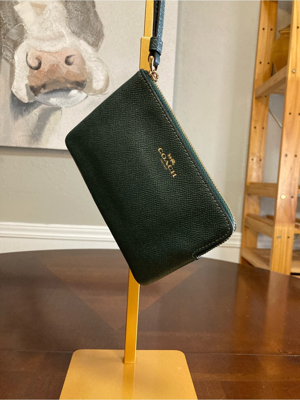 Coach Corner Zip Wristlet in Forest Green Cross Grain Leather EUC - Picture 3 of 16